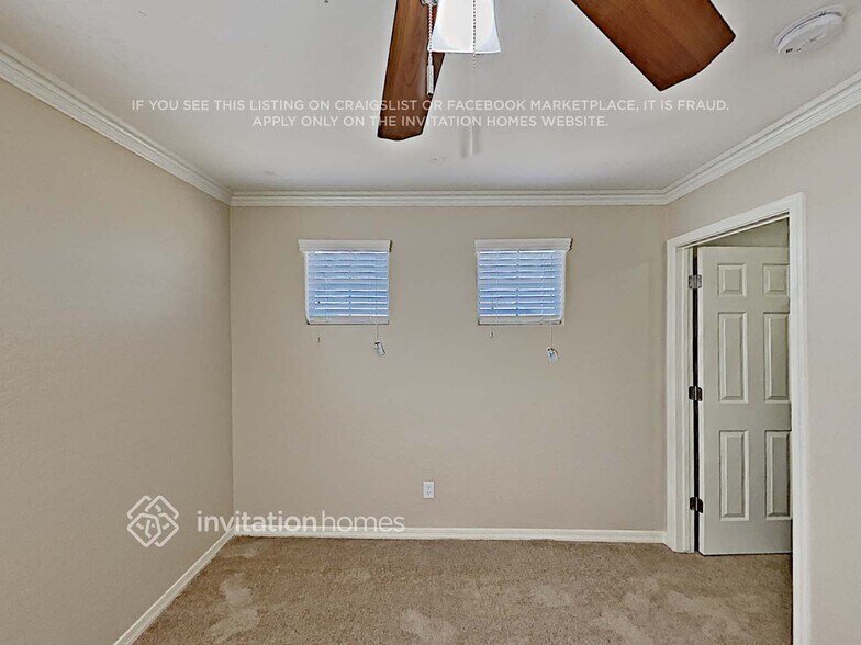 Building Photo - 18616 W Mission Ln