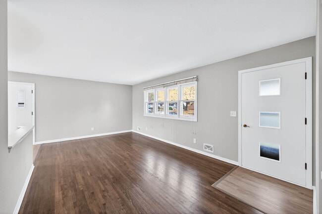 Building Photo - 3953 Arthur St NE