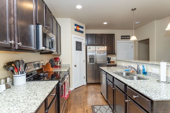 Building Photo - Immaculate 3-Story Home | Comfort, Space &...