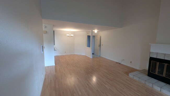 Building Photo - 39993 Fremont Blvd