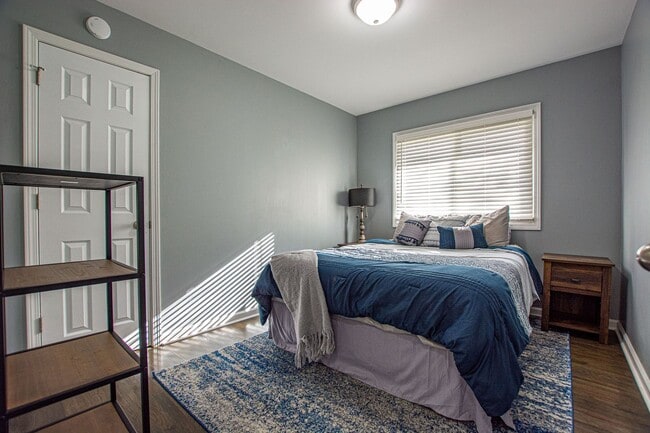 Building Photo - Beautiful 3 Bedroom / 1 Bath Home in Distr...