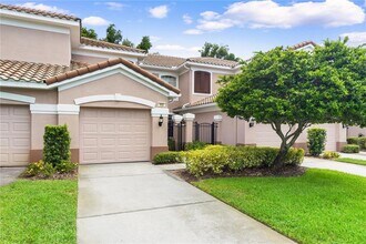 Building Photo - 852 Lantern Way