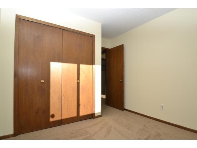 bed #2 - 4201 Bridgewood Terrace