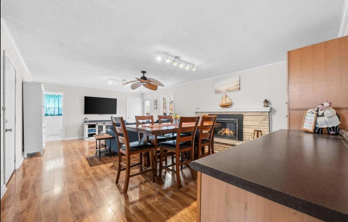 Building Photo - 7600 Teal Dr SW