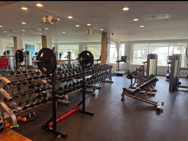 Building Photo - 2451 Brickell Ave