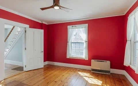 Building Photo - 84 Elm St