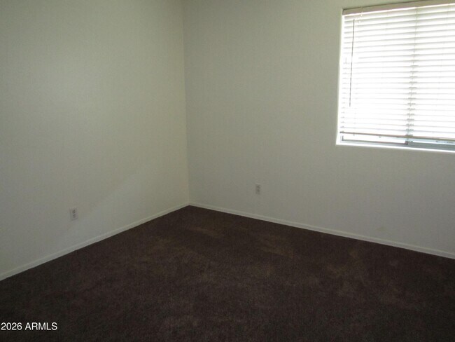 Building Photo - 18671 N Madison Rd