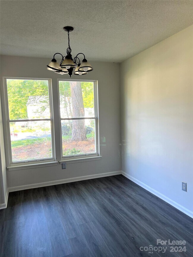 Building Photo - 4509 Gaynelle Dr