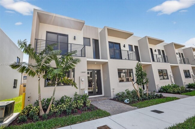 Building Photo - 13872 SW 262nd St