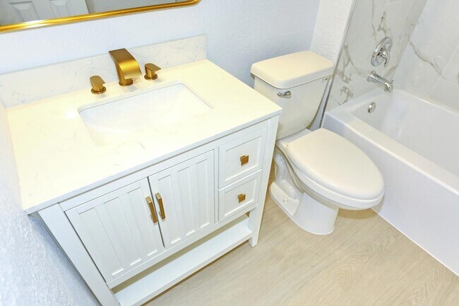 Building Photo - 8120 SW 4th Ct