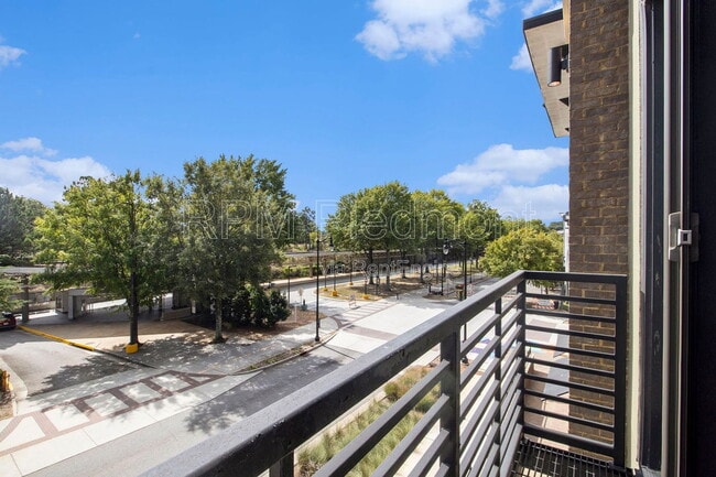 Building Photo - 5300 Peachtree Rd