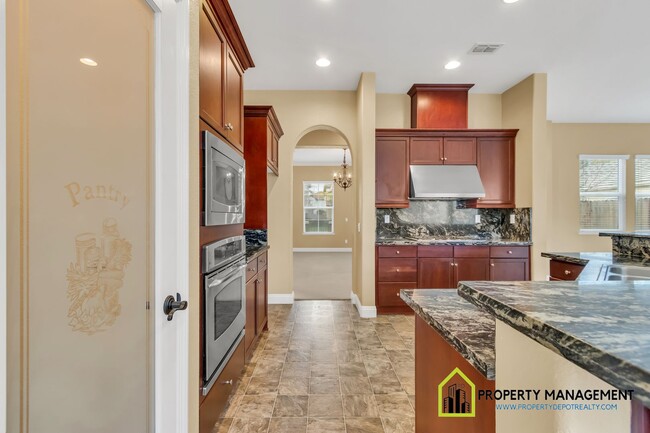 Building Photo - Exceptional Single-Story Home for Rent - 2...