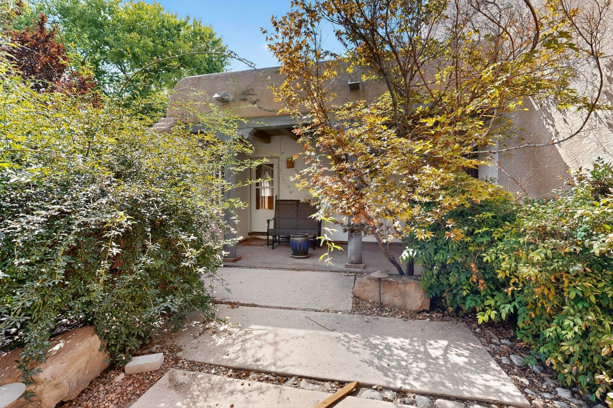 small courtyard from portal - 1115 Roadrunner Ln NW