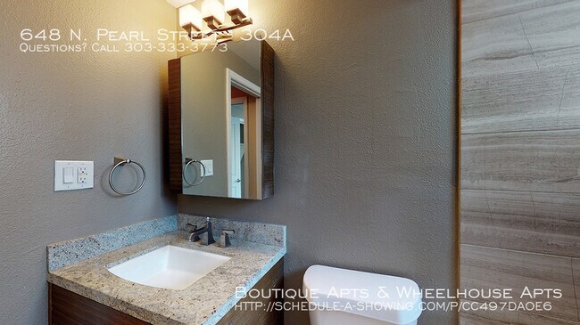 Building Photo - Boutique Apartments