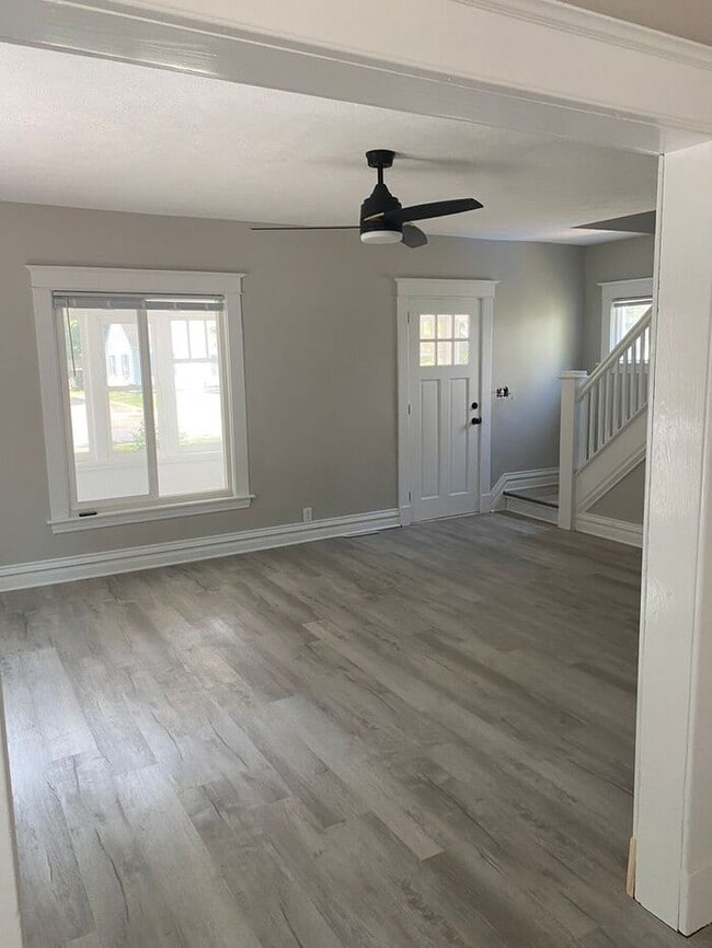 Primary Photo - Fully Renovated 3 bed 2 bath home - Ask ab...