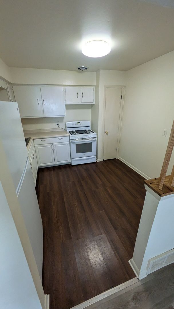 Building Photo - 5773 N 94th St