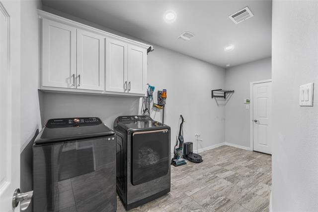 Building Photo - 3217 Austin Bayou Trail