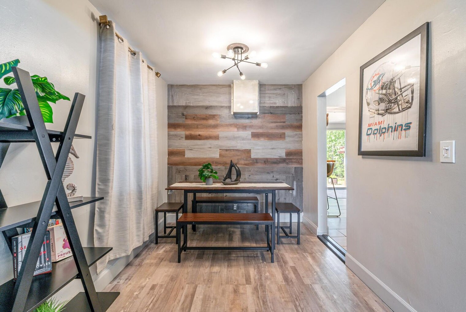 Building Photo - 1315 SW 30th St