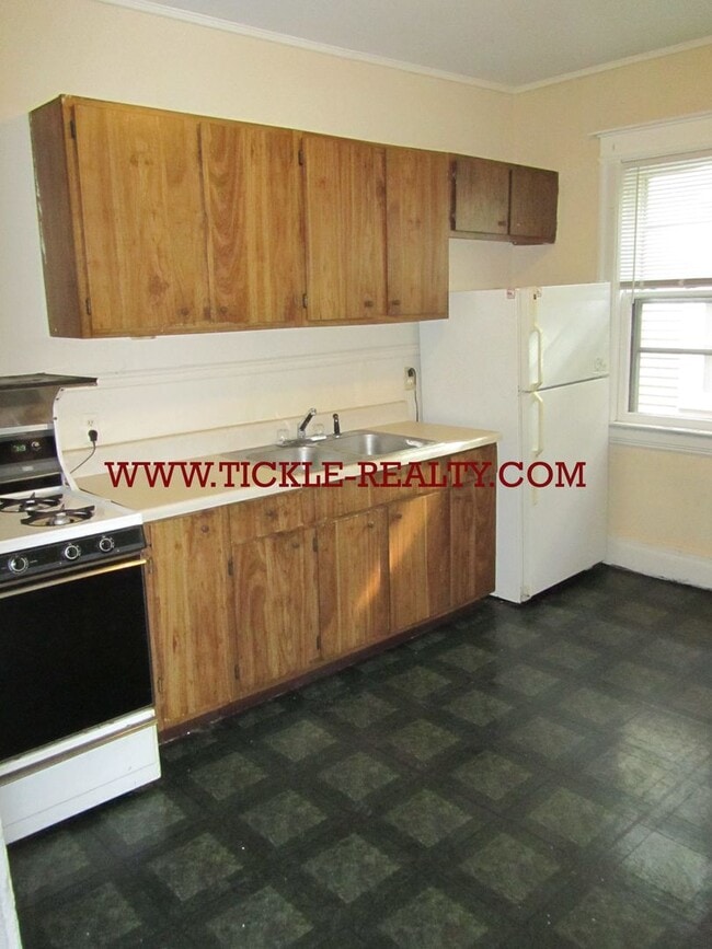 Building Photo - 537-539 Meigs Street