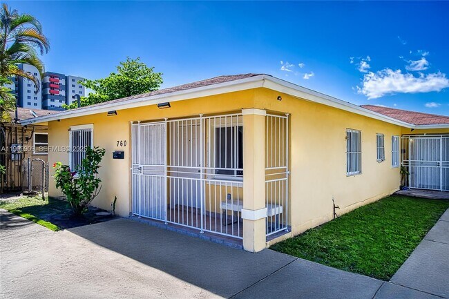 Building Photo - 760 NW 80th St