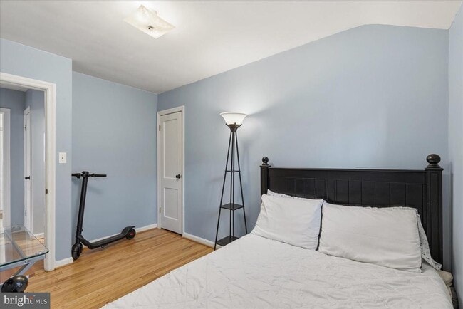 Building Photo - 7203 Arthur Dr