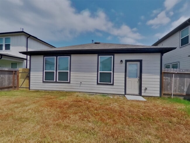 Building Photo - 21402 Rising Fawn Rd