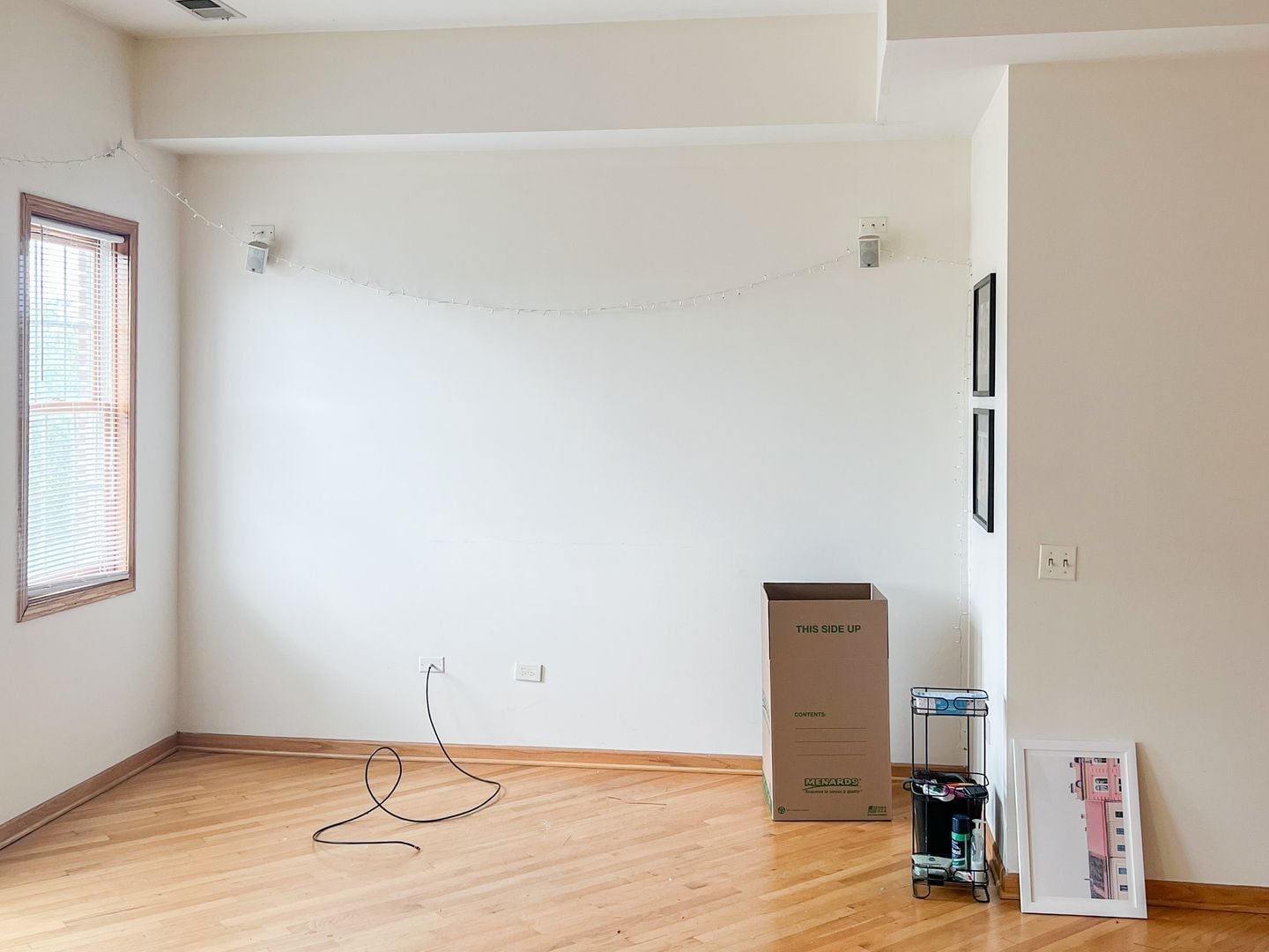 Building Photo - 2529 N Southport Ave