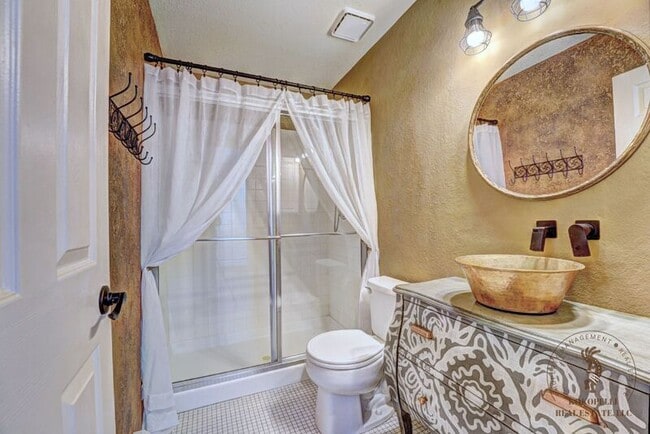 Building Photo - 536 Park Ridge Ct