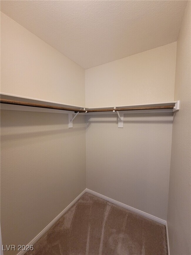 Building Photo - 9497 Rainfall Ave