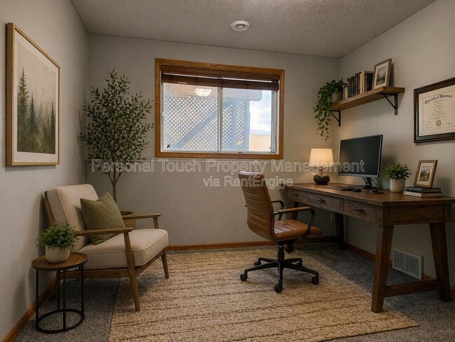 Building Photo - 1143 39th Ave S