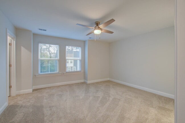 Building Photo - 1237 Tice Ln