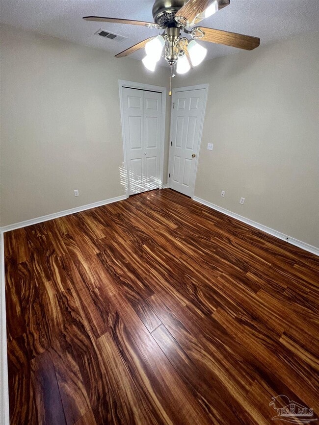 Building Photo - 1665 E Hatton St