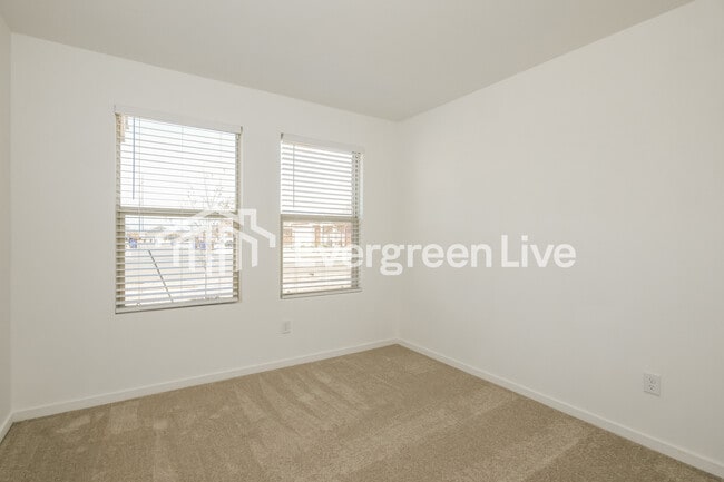 Building Photo - 12532 Huntington Rdg Wy