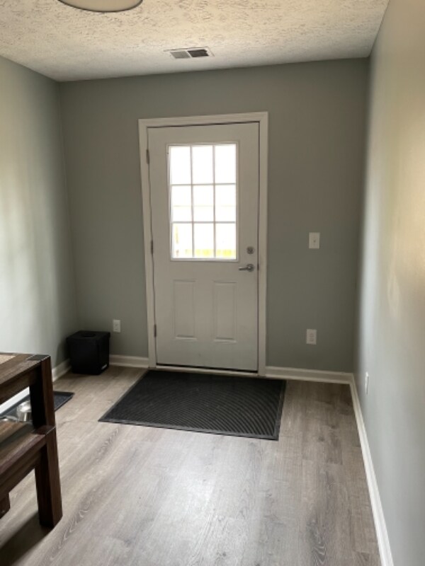 Building Photo - 2957 Charmwood Ct