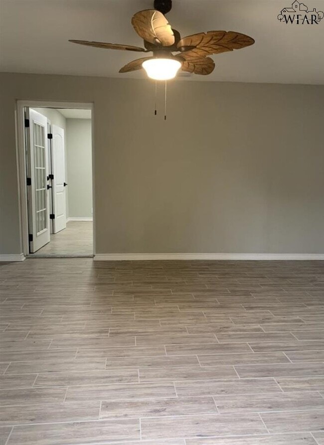 Building Photo - 4111 Stearns Ave