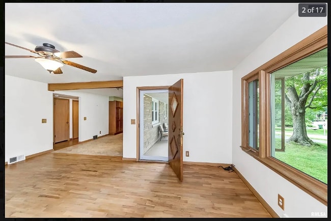 Building Photo - 224 Mt Aire Dr