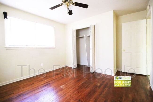 Building Photo - 209 Old Bramlett Rd