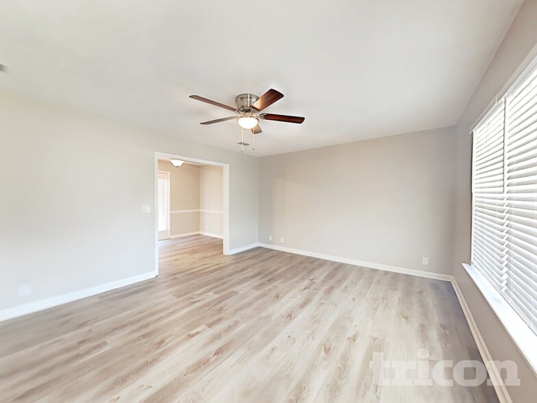 Building Photo - 108 Tulip Grove Point