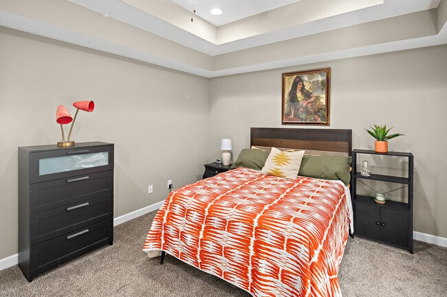 Building Photo - 305 Oleander Ln