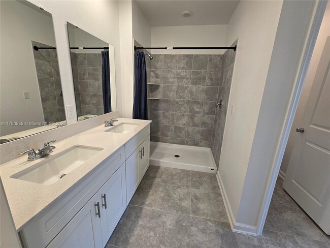 Building Photo - 5814 Le Marin Wy