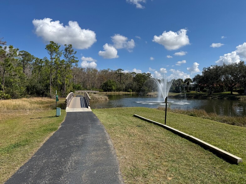 Path to Town Center - 10550 Amiata Way