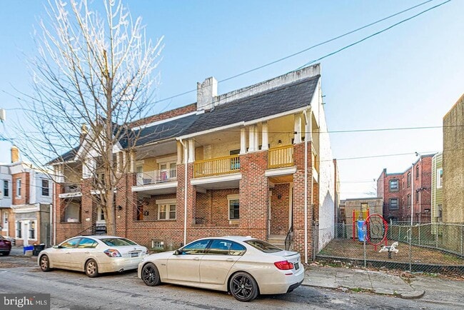 Building Photo - 5412 Chancellor St