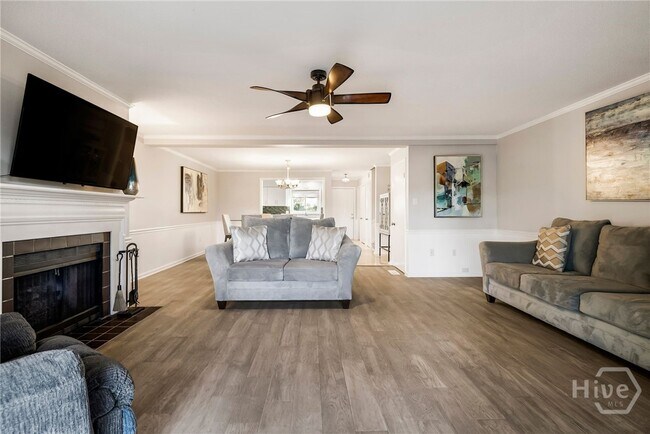 Building Photo - 12502 Apache Ave