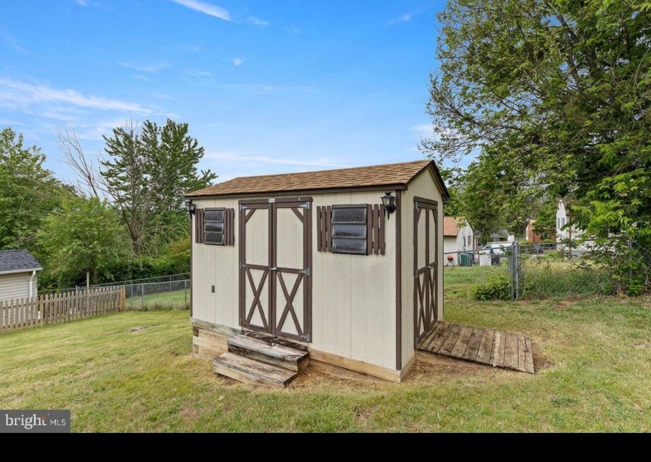 Building Photo - 363 Crim Dr