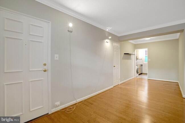 Building Photo - 211 N Trenton St