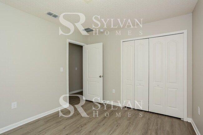 Building Photo - Coming HOME never felt so good!