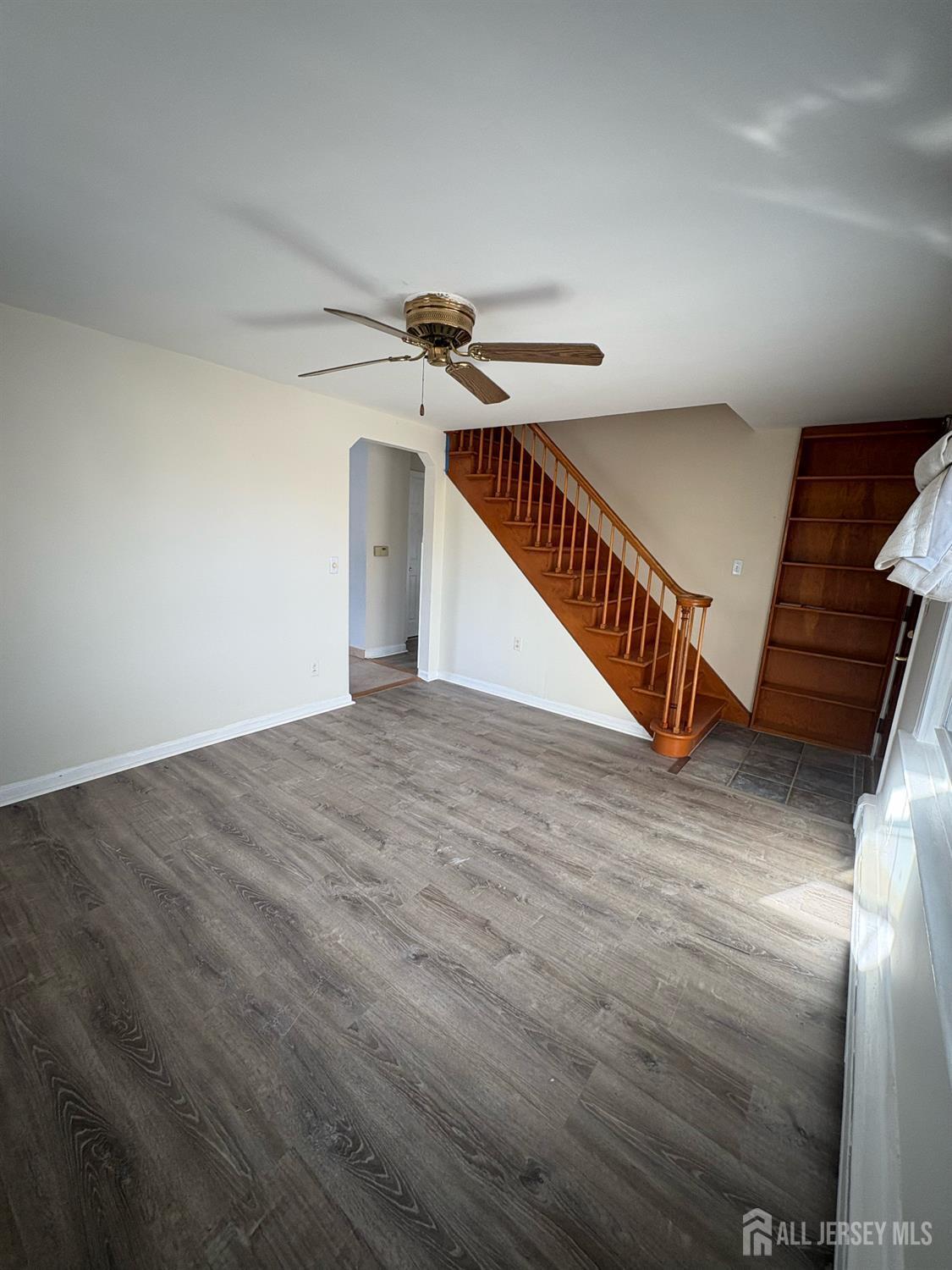 Living room - 33 Hermann St