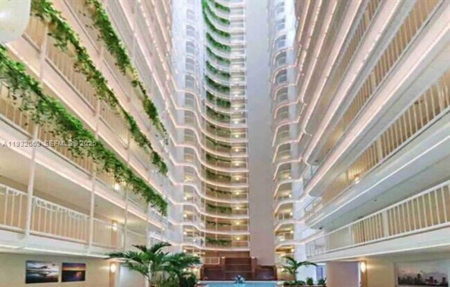 Building Photo - 1717 N Bayshore Dr