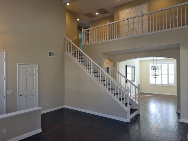 Building Photo - Beautiful home near La Mariposa Elementary School in Camarillo