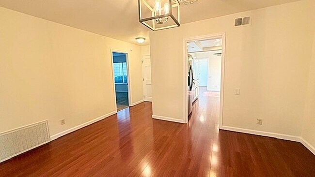 Building Photo - Charming, 2BD/2BA, Single-Story TH in Crow Canyon Country Club in Danville- Available NOW!